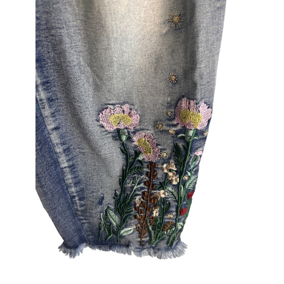 Elite Jeans Womens Plus Size 17/18 Floral Embroidered Distressed Crop Denim Blue - Picture 2 of 7